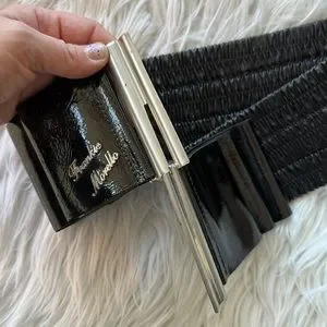 Frankie Morello Black Patent Leather Thick Stretch Belt with Bow Size Small Bow Patent Leather Belts for Women for sale | eBay main image 4